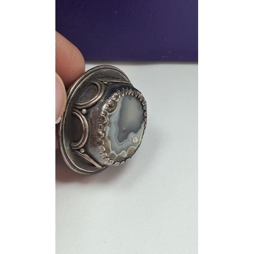 68 - Silver Agate Brooch