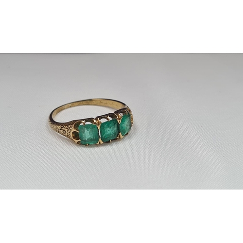 76 - Gold / Emerald Ring 2.2g Size M Tests as 14k