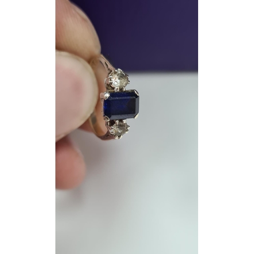 77 - 9ct Gold Diamond and Sapphire Ring 2.2g Size L