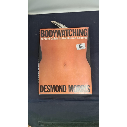 89 - Bodywatching-A Field Guide to the Human Species