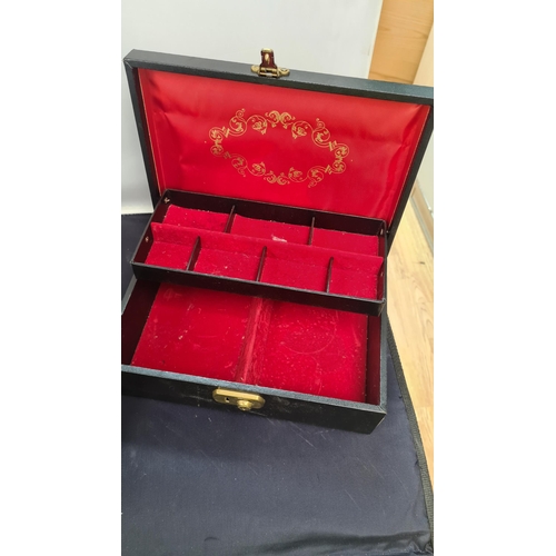 92 - Vintage Jewellery Box and a 