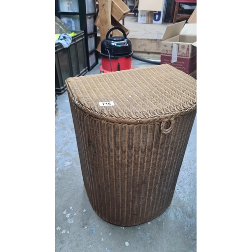 479 - Gold Lloyd Loom Laundry Basket