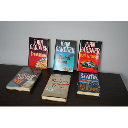 254 - Collection First Edition James Bond Books