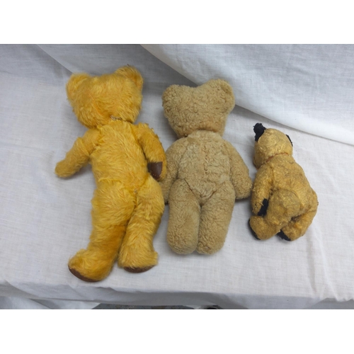 508 - 3 Vintage Teddy bears