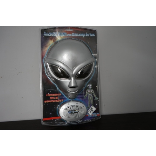 427 - Vintage Packaged Alien Voice Changing Mask