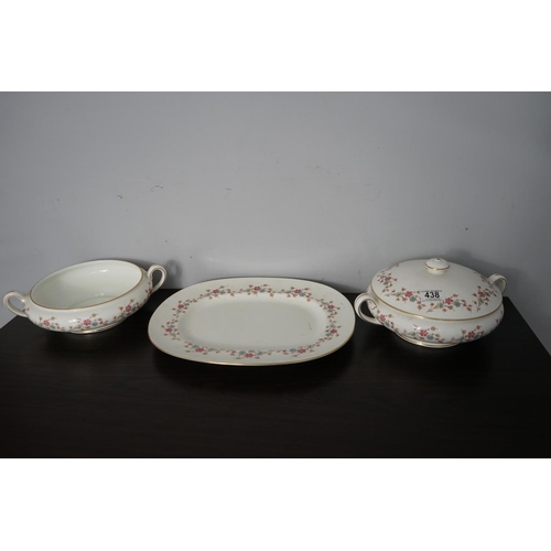 438 - 3 {pieces of Minton China