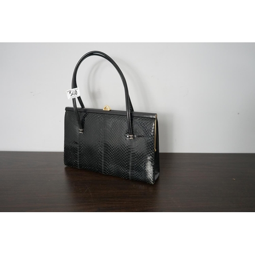 540 - Vintage Eros Leather Handbag