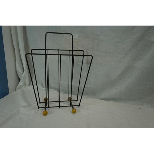 220 - Mid Century Magazine/Vinyl Record Rack