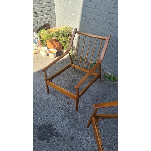 497 - Pair of Mid Century Lounge Chair Frames