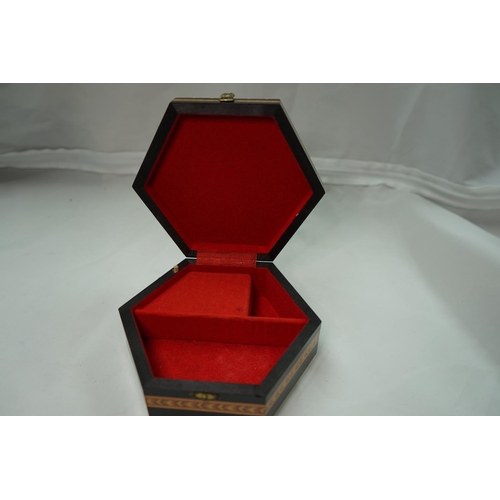 171 - Inlaid Musical Jewellery Box