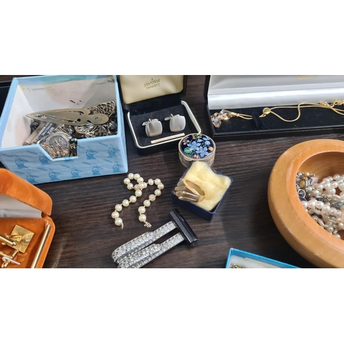 216 - Mixed House Clearance Lot of Jewellery etc