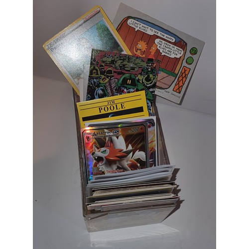 36 - Selection of loose trading cards etc - approx 150cards