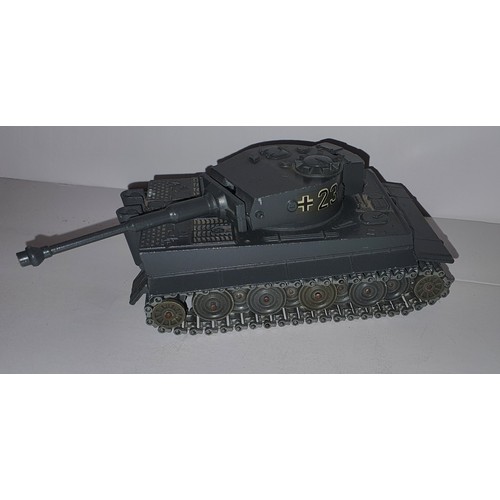 12 - 1969 Solido no.222 tank