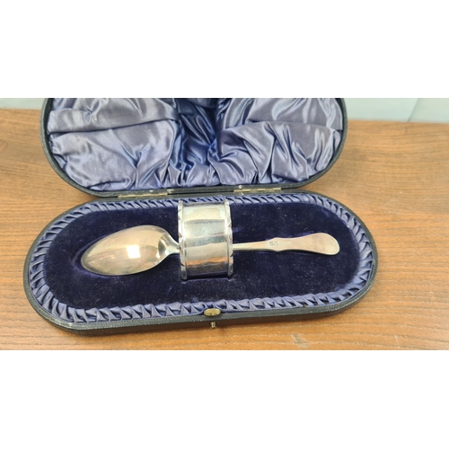 160 - Hallmarked Silver Boxed Spoon and Napkin Ring Set Sheffield 1899/1900 (58.8g)