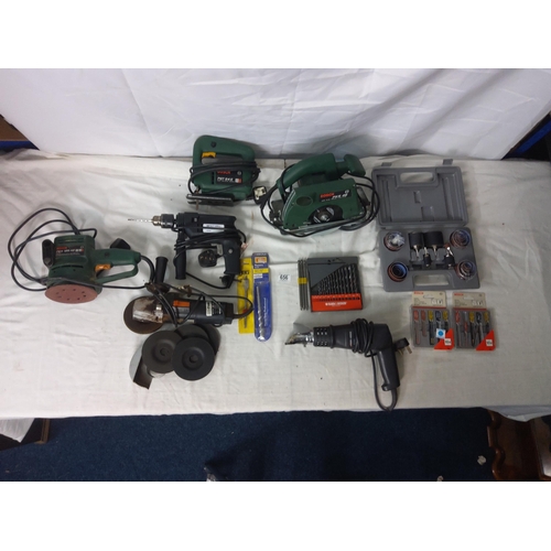 656 - Assorted Bosch Power Tools including Drill, Grinder , Heat Gun, Circular Saw, Jig Saw etc All Workin... 