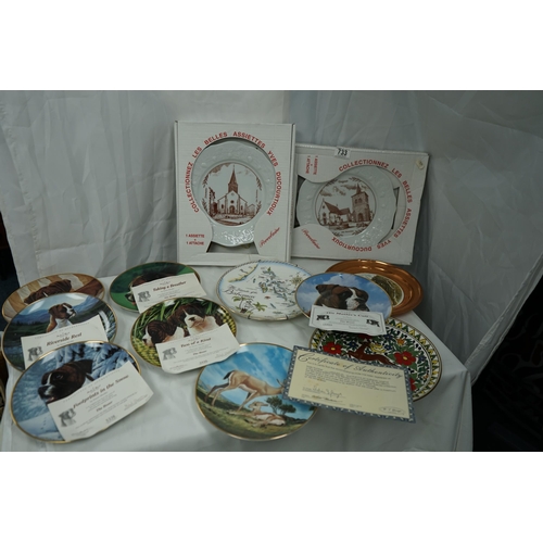 733 - Good Lot of Collectors Plates including Danbury Mint Dog Collection