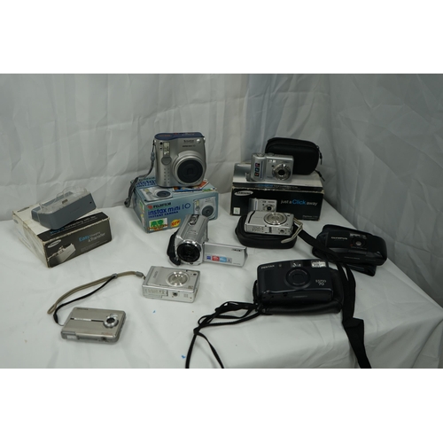 668 - Lot of Various Digital Cameras etc