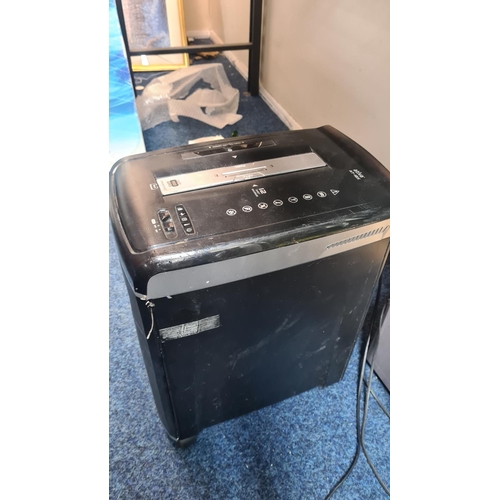 794 - Ativa AT-12x Paper Shredder