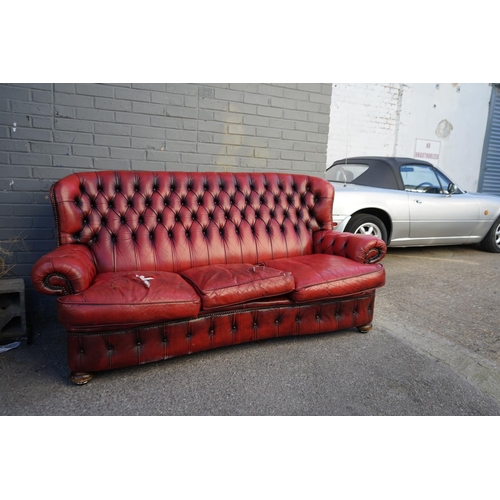 840 - Oxblood Leather 3 Seated Chesterfield Sofa (200cm Wide)