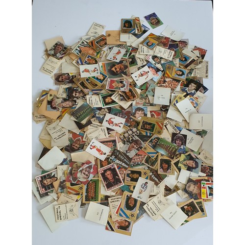 52 - Large lot of old football cards / stickers etc