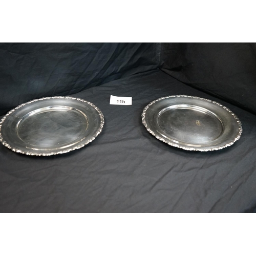 11h - Pair of Egyptian Silver Dishes (930g)