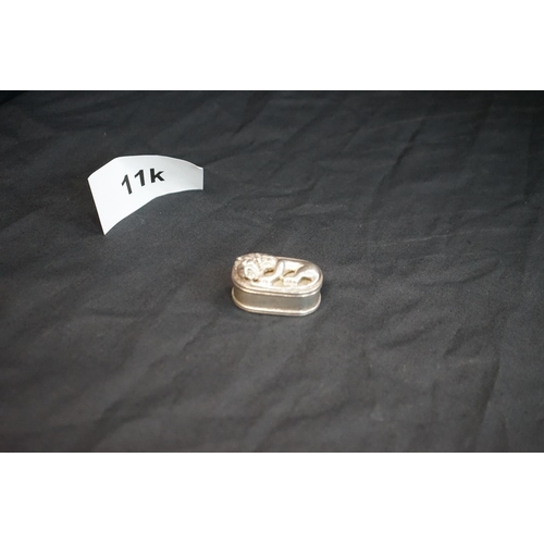 11k - Small Middle Eastern White Metal (low grade silver) Pill Box in the Form of a Lion