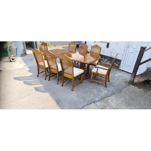 67 - A Good Quality Vintage French Style Dining Table with 8 Bergere Chairs