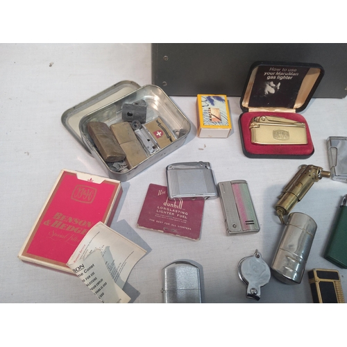 195 - Good Lot of Various Vintage Lighters