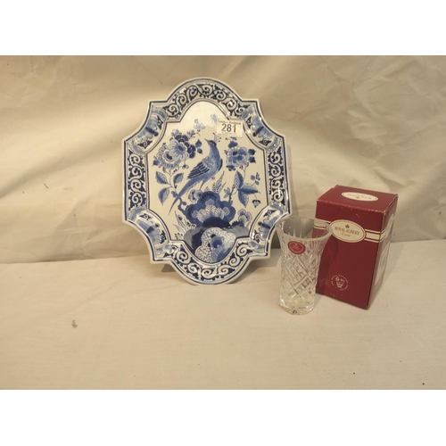 281 - A Delft Blue and White Tray and a Royal Albert Boxed Vase NEW