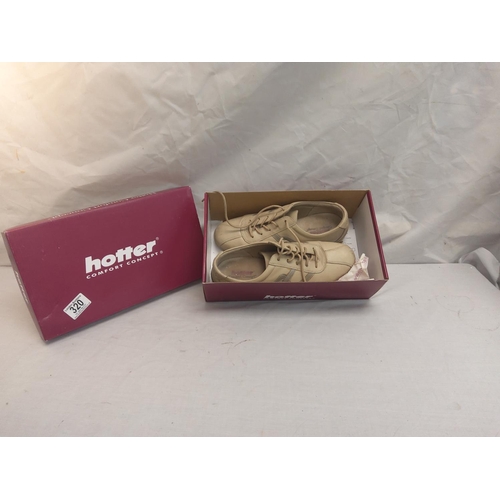 320 - New and Boxed Pair of Hotter Shoes Size 5.5