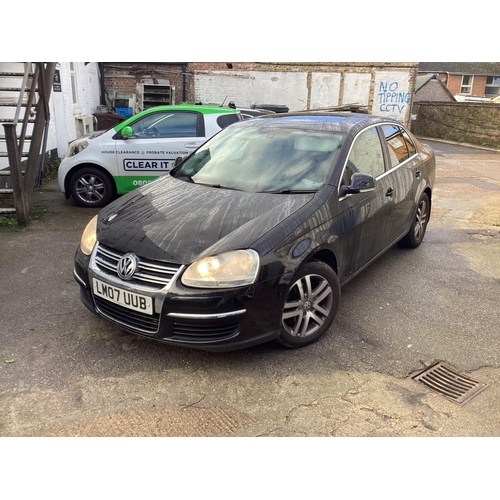 1 - Black VOLKSWAGEN Jetta 2007. 137,180 Miles. MOT JUNE 2023. Leather Interior, Good Spec. Automatic. D... 