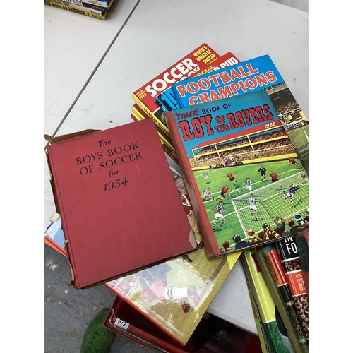 677 - Good Lot of Football Annuals etc