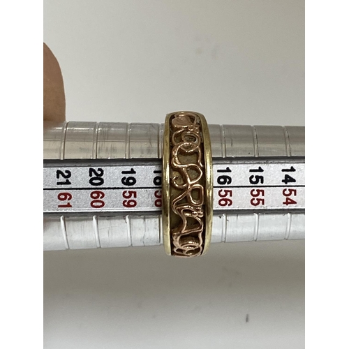 24 - 9ct Gold Cariad Ring Size Q 5g