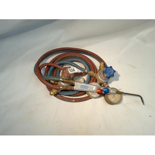 534 - Oxyacetylene Hoses, Valves and Torch