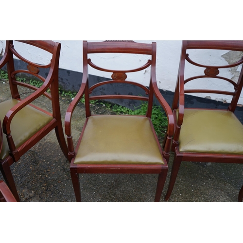 785 - Shaw Of London-A Superb Quality Leather Top Dining Table with 2 Extendable Leaves and 6 Leather Dini... 