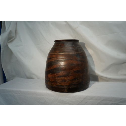 808 - Old Barrell Form Vase