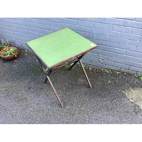 443 - Old Folding Card Table