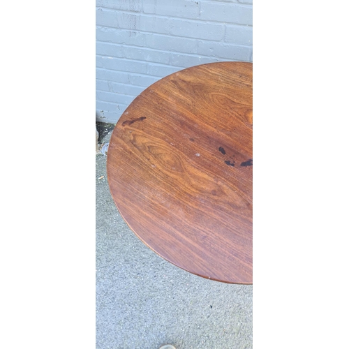 93 - Georgian Mahogany Tripod Table