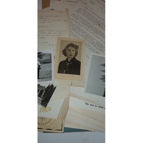 148 - 2x Folders containing interesting vintage paperwork including items of Maritime & Girl Guide / sea r... 