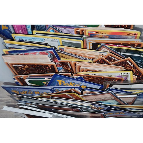 78 - Box of trading cards including Pokemon and Yu-gi-oh etc - 500+