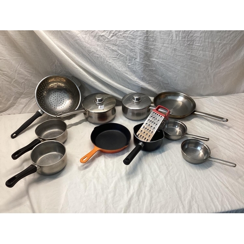 511 - Bag of Assorted Kitchenalia