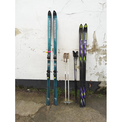 378 - Lot of Vintage Skis