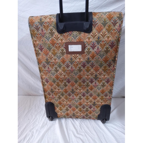 478 - Vintage Suitcase