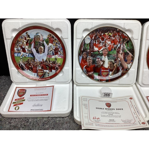 366 - Arsenal Football Club Collectors Plates etc