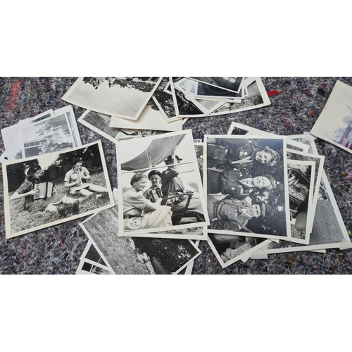 115 - Good Lot of Old Black and White Photographs