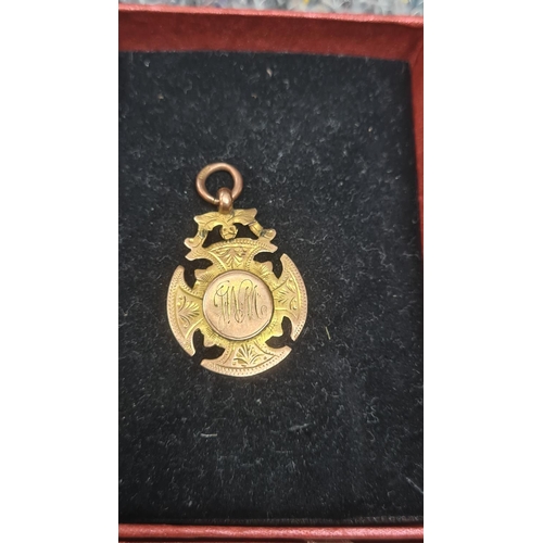 94 - 9ct Gold Medal (2.4g)