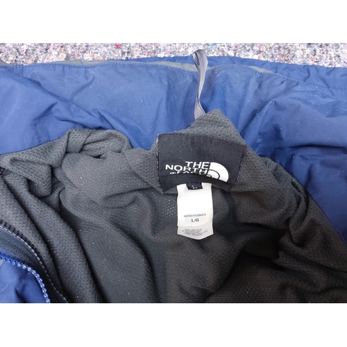 20 - Mens Large North Face Jacket