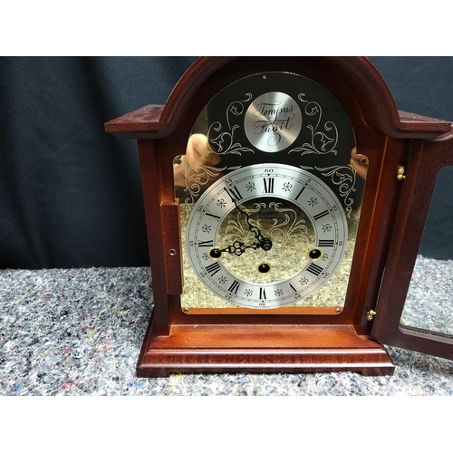 4 - Rapport Tempus Fugit Mantle Clock