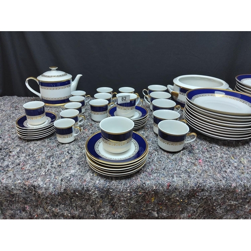 82 - Sabina Loucky Czechoslovakian Dinner Set