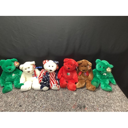 925 - Lot of Various TY Beanie Baby Toys